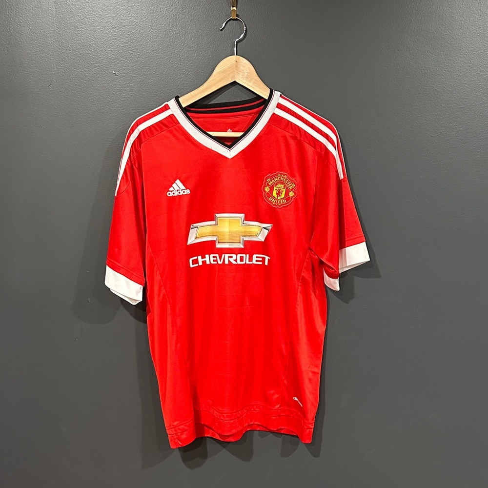adidas Red Manchester United Rooney Football Jersey with White Trim Large